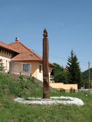 Itt kezdődik-végződik a falu 2